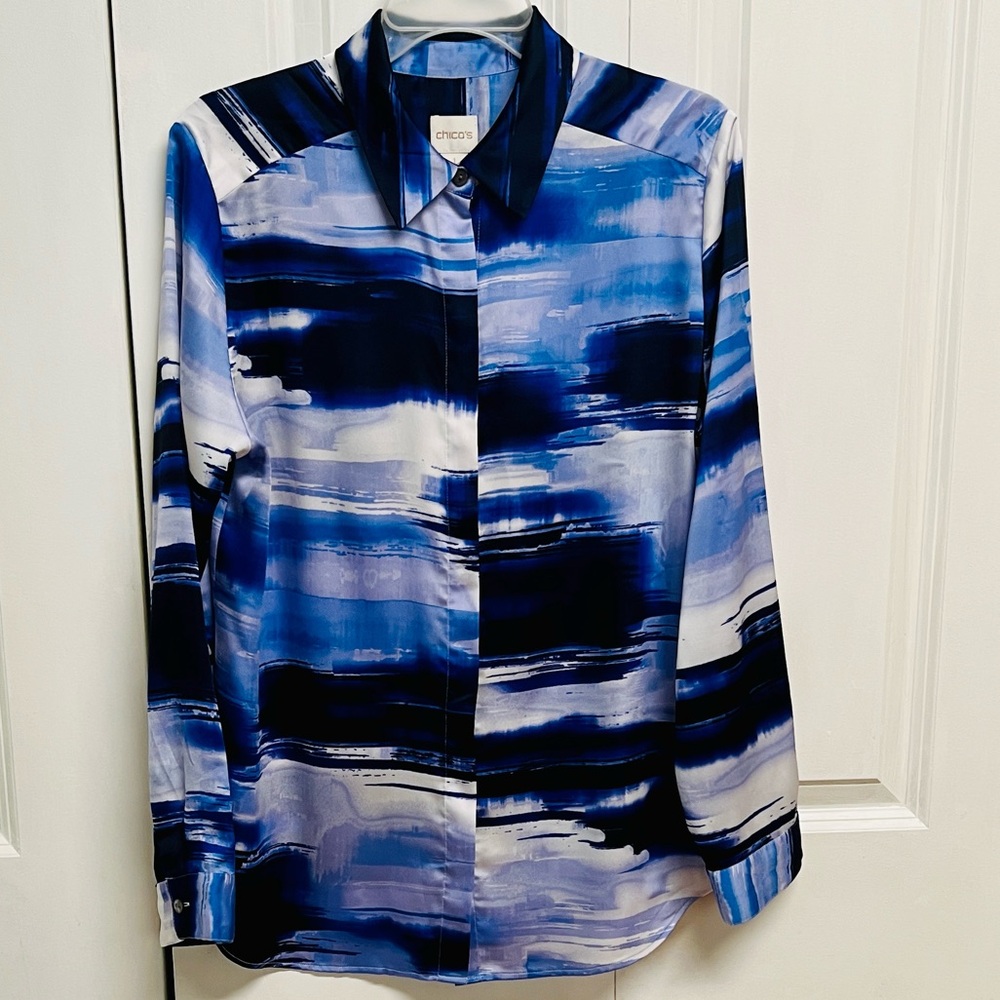 Chico's Mixed Blue Brushstroke Button-Down Shirt Size 1 / S